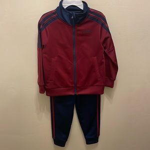 Adidas Two Piece set size 3T